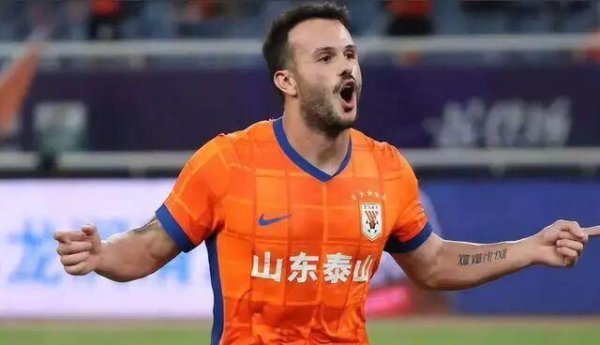 万银鼎信 瓦科：我对中超金靴没考虑太多，韩鹏暂时离队是球队损失